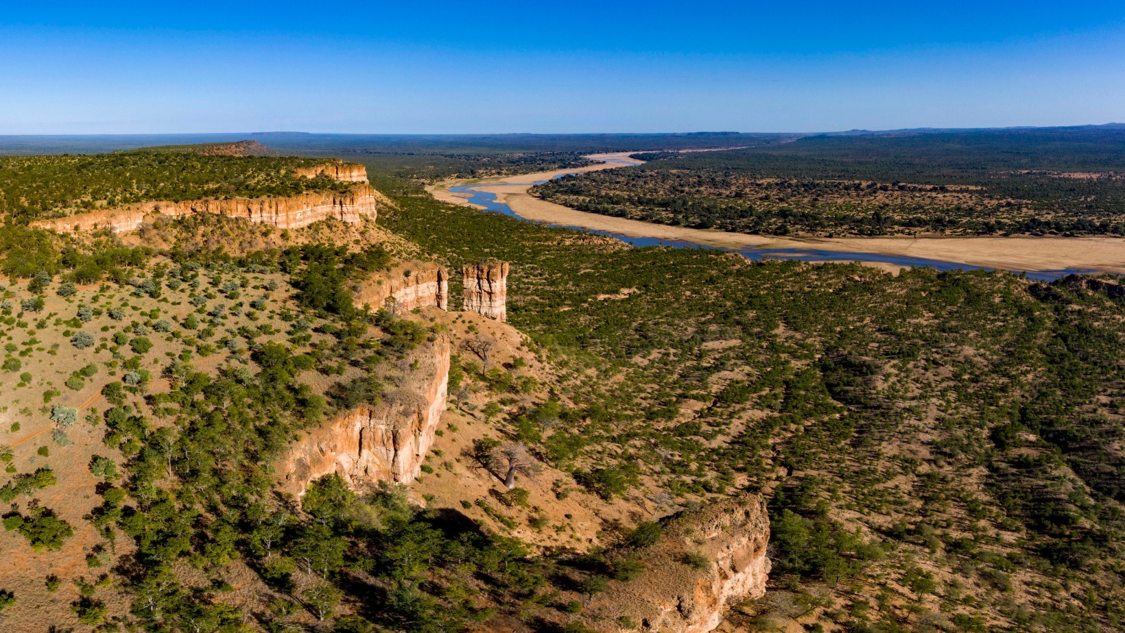 Gonarezhou-National-Park-Travel-guide-4