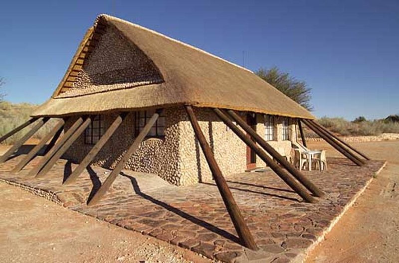 Twee Rivieren Rest Camp (South African side)